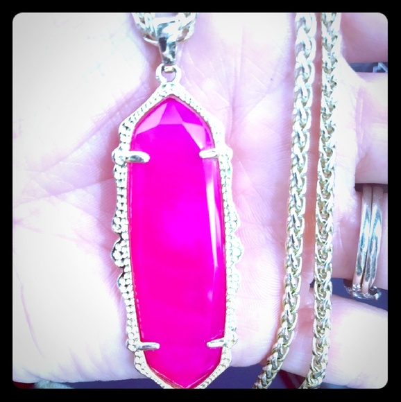 Kendra Scott Jewelry - Kendra Scott Pink Agate Frances